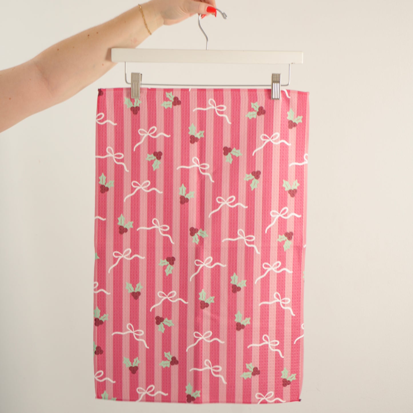 Bow Stripe Waffle Knit Towel