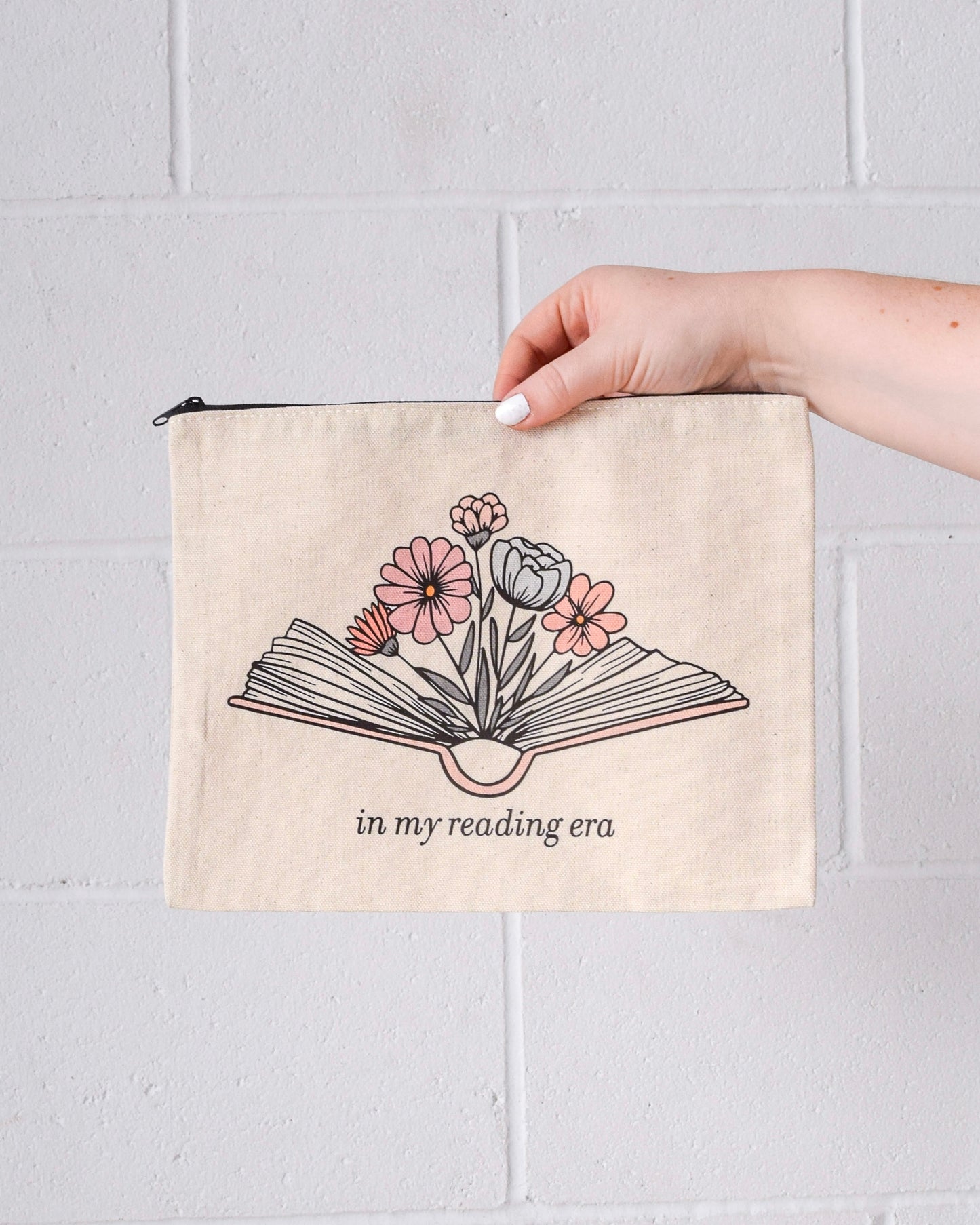 Reading Era Book Pouch